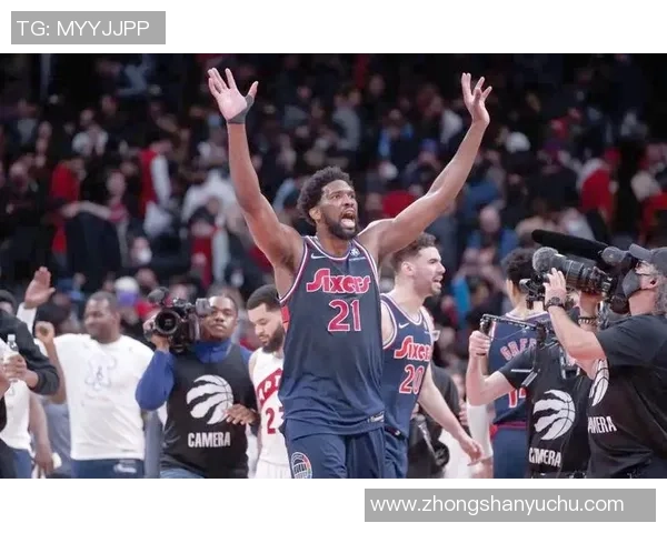 乔尔恩比德的篮球之路:从非洲少年到NBA超级巨星的传奇旅程 乔尔恩比德的篮球之路:从非洲少年到NBA超级巨星的传奇旅程