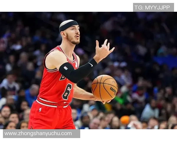 亚历克斯卡鲁索在NBA赛场上的精彩表现与职业生涯回顾