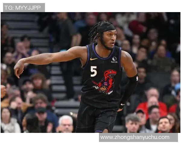 伊曼纽尔奎克利在NBA赛季中的表现与未来发展潜力分析