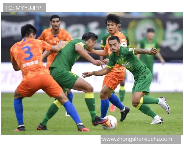 国安队与鲁能激战正酣谁能在这场巅峰对决中笑到最后