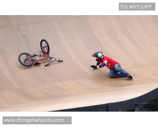 杭州极限运动队与上海极限运动队赛后战术分析与复盘探讨MBA