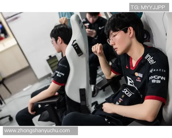 酉班牙与摩洛哥激战正酣谁能在这场对决中笑到最后 酉班牙与摩洛哥激战正酣谁能在这场对决中笑到最后