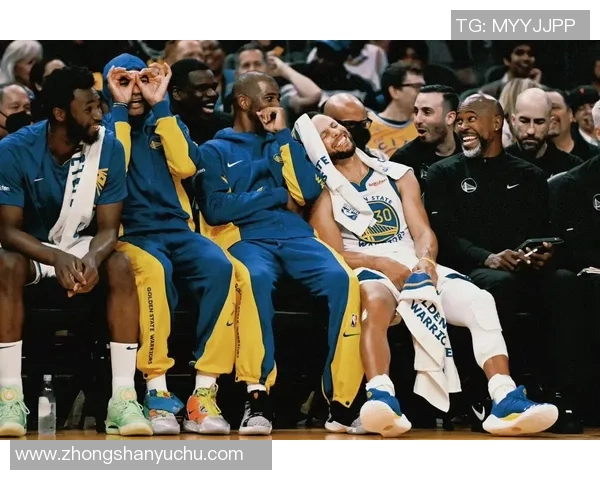 2018年12月6日勇士与骑士的激烈对决回顾与精彩瞬间分析 2018年12月6日勇士与骑士的激烈对决回顾与精彩瞬间分析