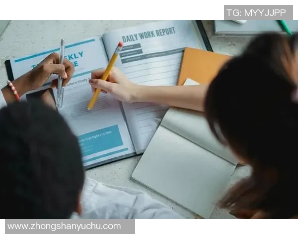 杭州羽毛球队配合变革引发热议助力竞技水平提升与团队协作创新 杭州羽毛球队配合变革引发热议助力竞技水平提升与团队协作创新