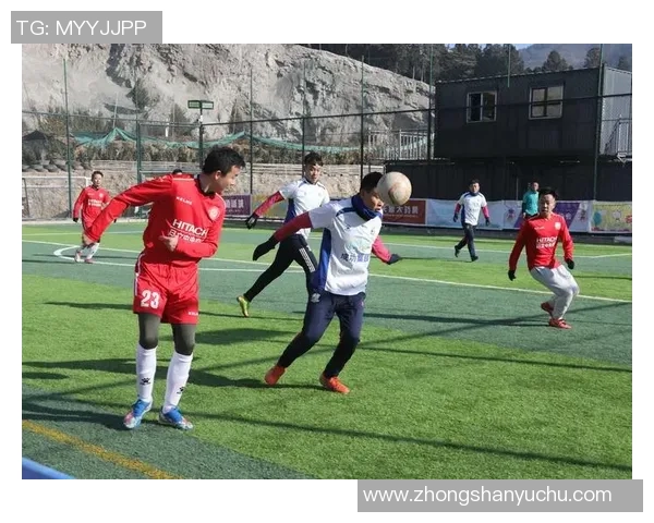 杨磊独家分享足球心得与技巧助你提升球技和战术理解 杨磊独家分享足球心得与技巧助你提升球技和战术理解