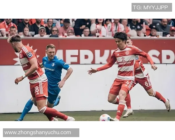 比勒费尔德迎战波鸿争夺德乙联赛关键三分的精彩对决 比勒费尔德迎战波鸿争夺德乙联赛关键三分的精彩对决