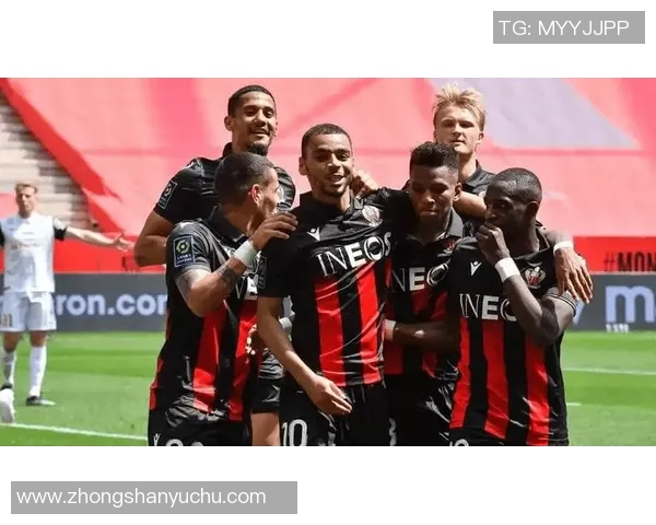 欧冠激战巴黎圣日耳曼对阵利物浦精彩赛事回顾与分析 欧冠激战巴黎圣日耳曼对阵利物浦精彩赛事回顾与分析