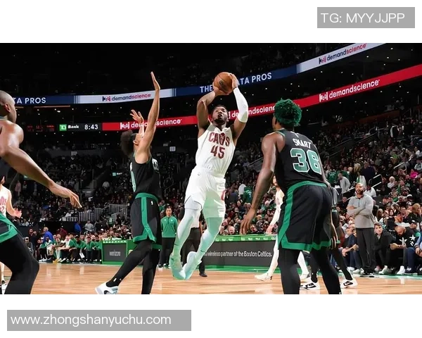 骑士队挑战凯尔特人主场争夺胜利的精彩对决即将上演